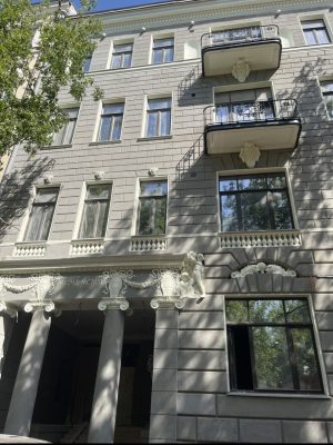 Доходный дом Ледницкого на Арбате